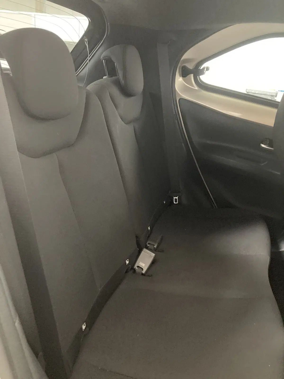 Toyota Aygo X usata a Barletta-Andria-Trani (7)