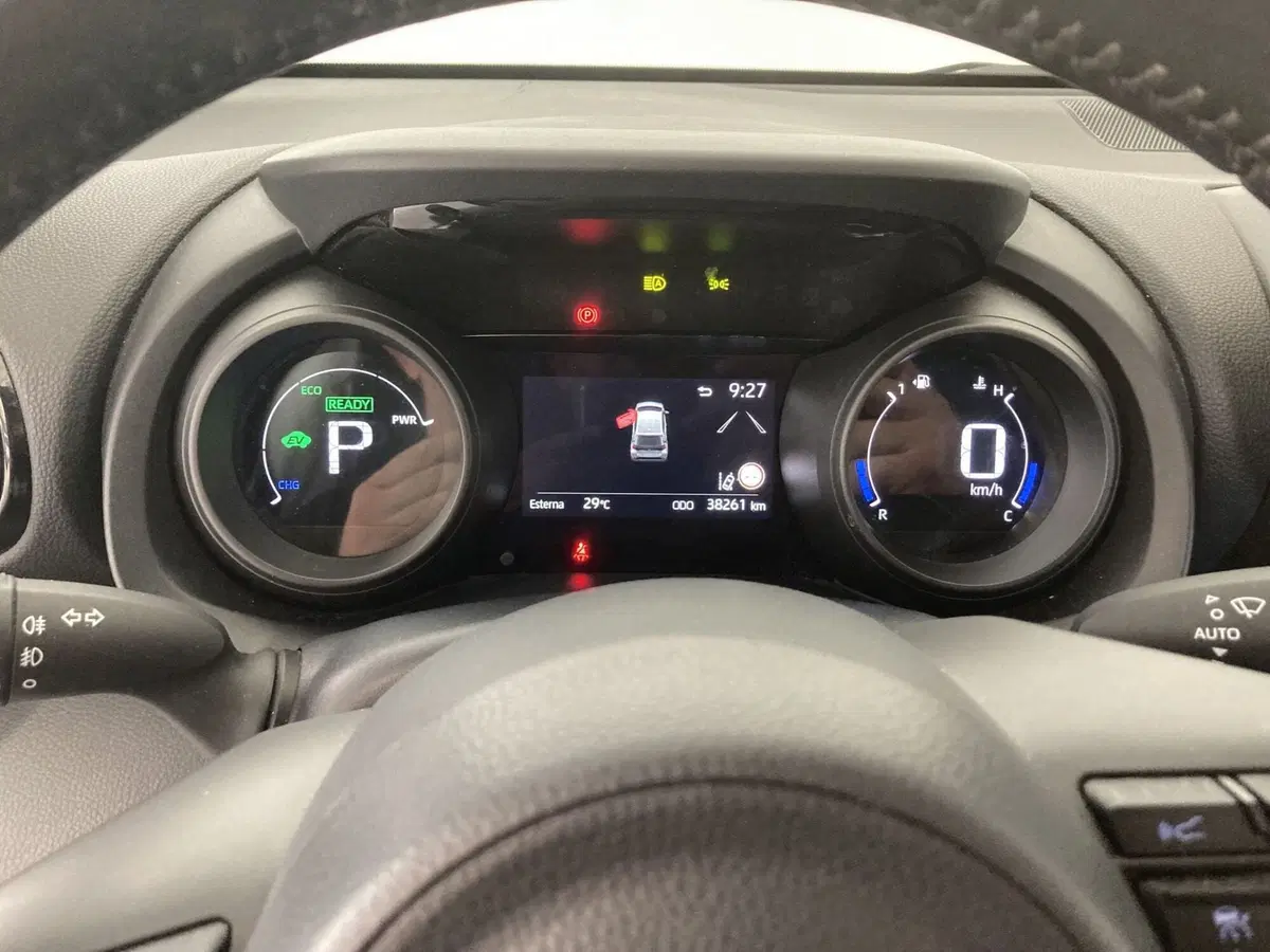 Toyota Yaris usata a Barletta-Andria-Trani (11)