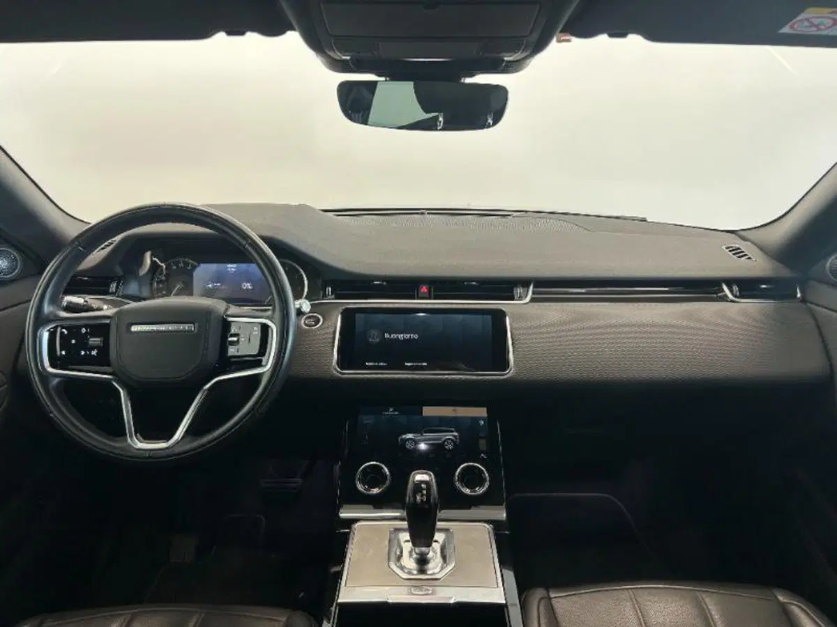 Land Rover Range Rover Evoque usata a Venezia (12)