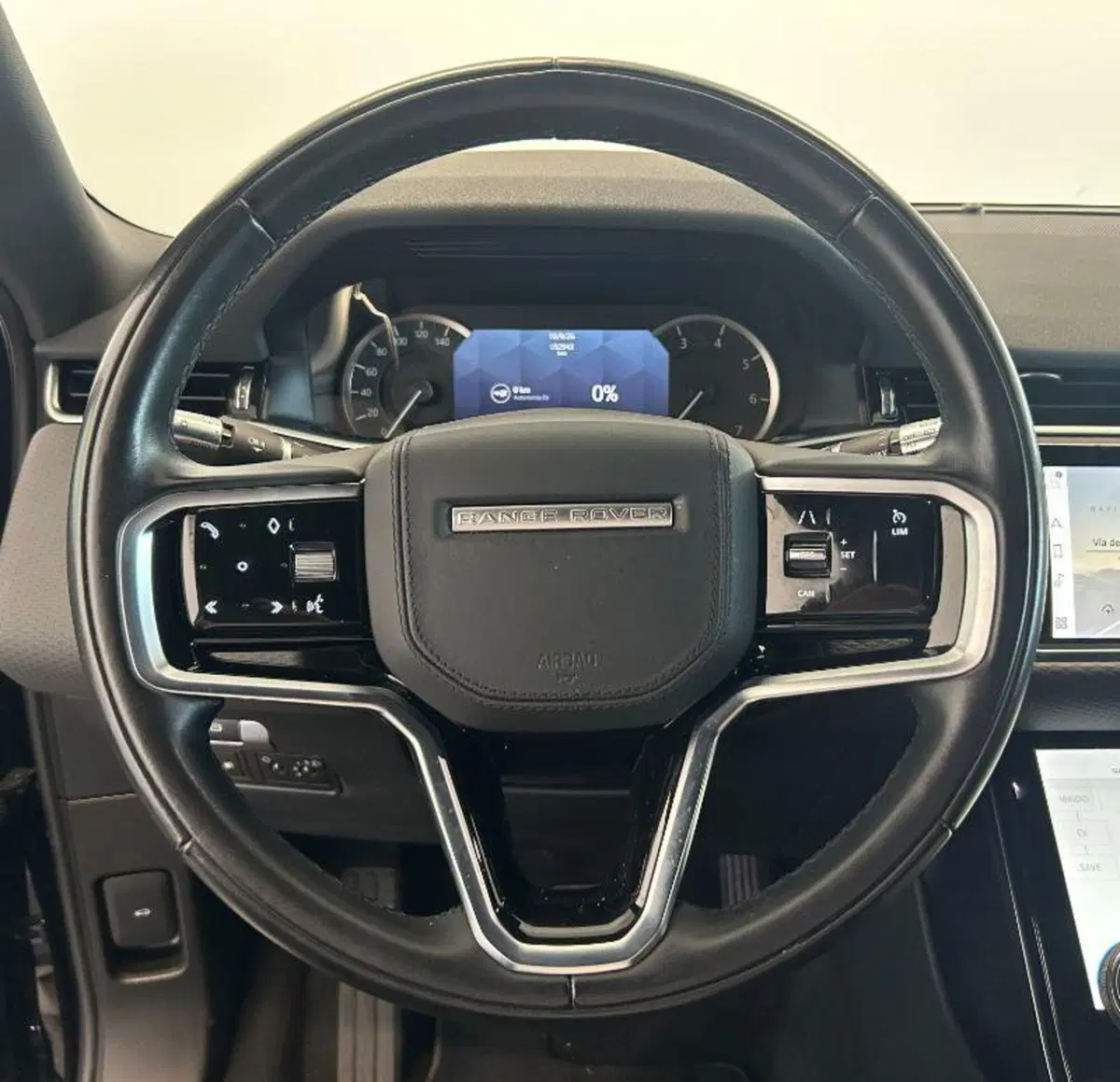 Land Rover Range Rover Evoque usata a Venezia (17)
