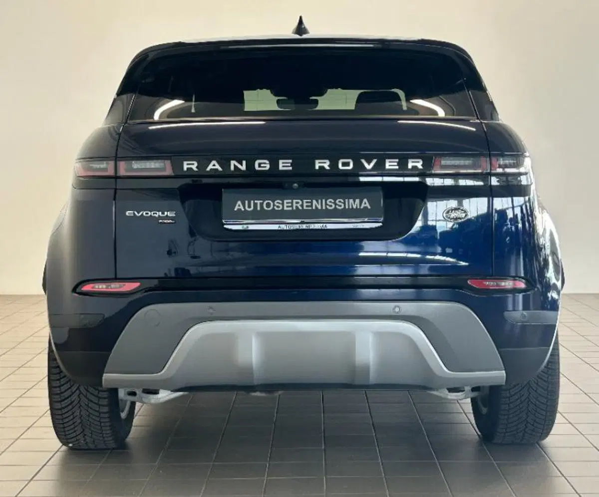 Land Rover Range Rover Evoque usata a Venezia (4)