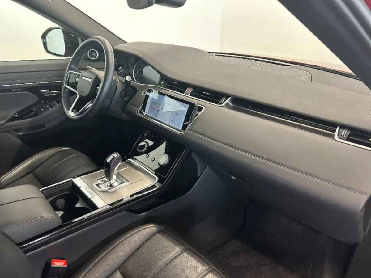 Land Rover Range Rover Evoque usata a Venezia (13)