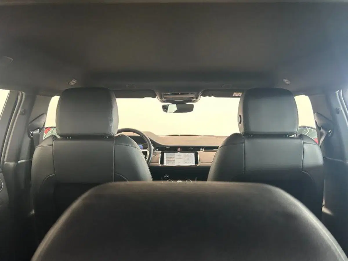 Land Rover Range Rover Evoque usata a Venezia (17)