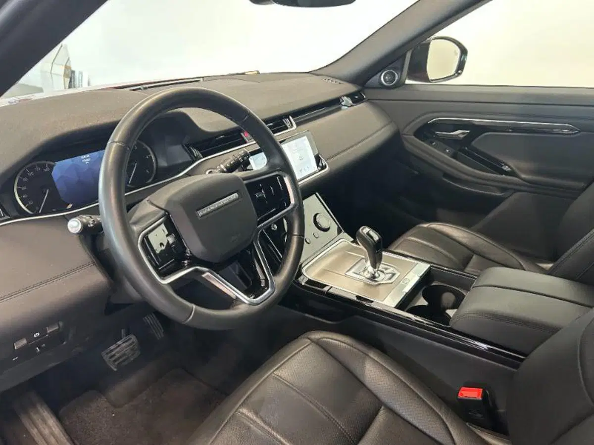 Land Rover Range Rover Evoque usata a Venezia (19)