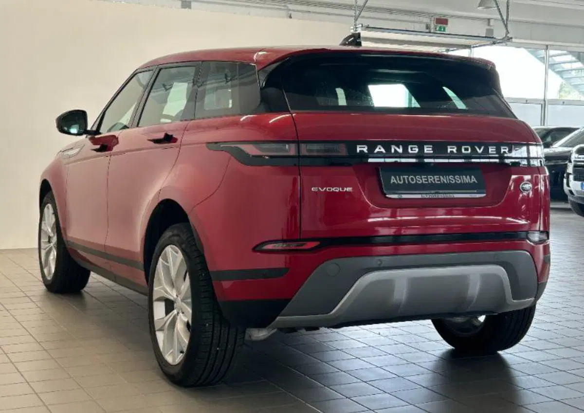 Land Rover Range Rover Evoque usata a Venezia (3)