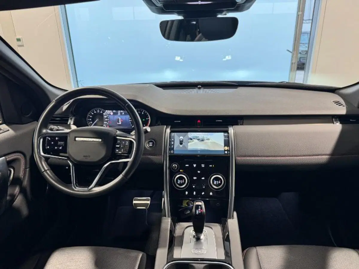 Land Rover Discovery Sport usata a Venezia (17)