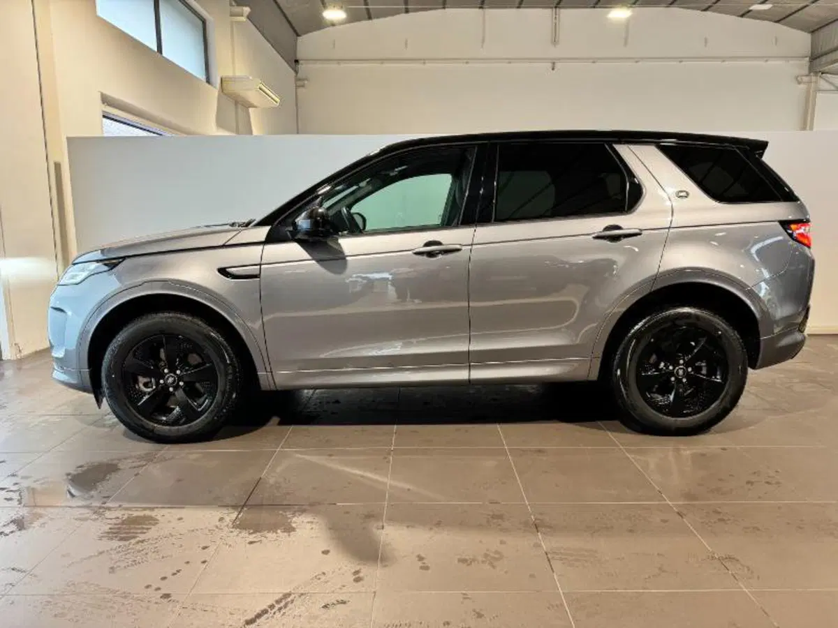 Land Rover Discovery Sport usata a Venezia (2)