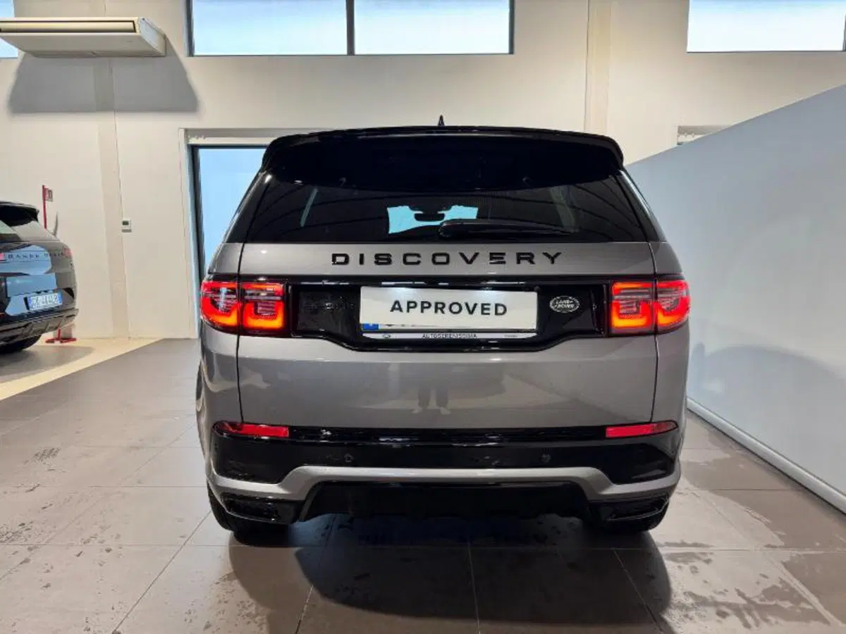 Land Rover Discovery Sport usata a Venezia (4)