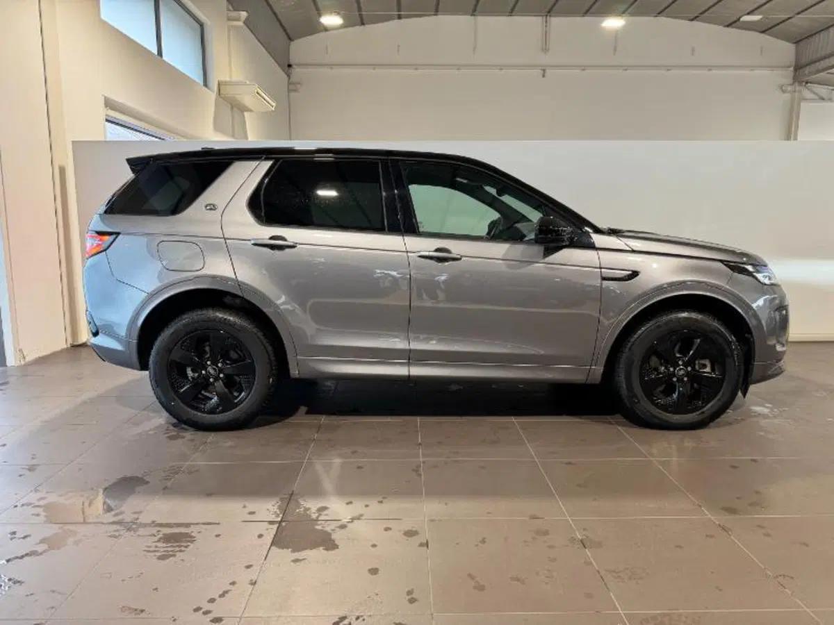Land Rover Discovery Sport usata a Venezia (6)