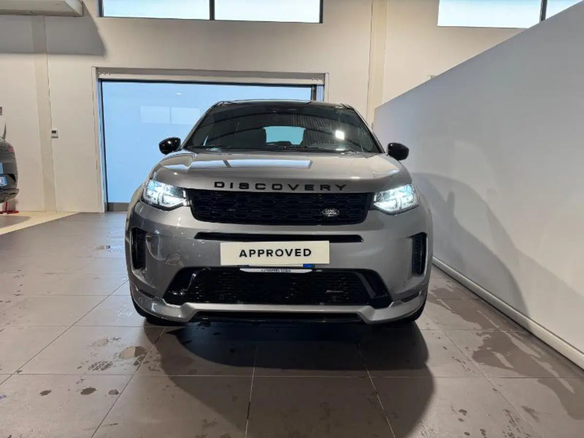 Land Rover Discovery Sport usata a Venezia (8)