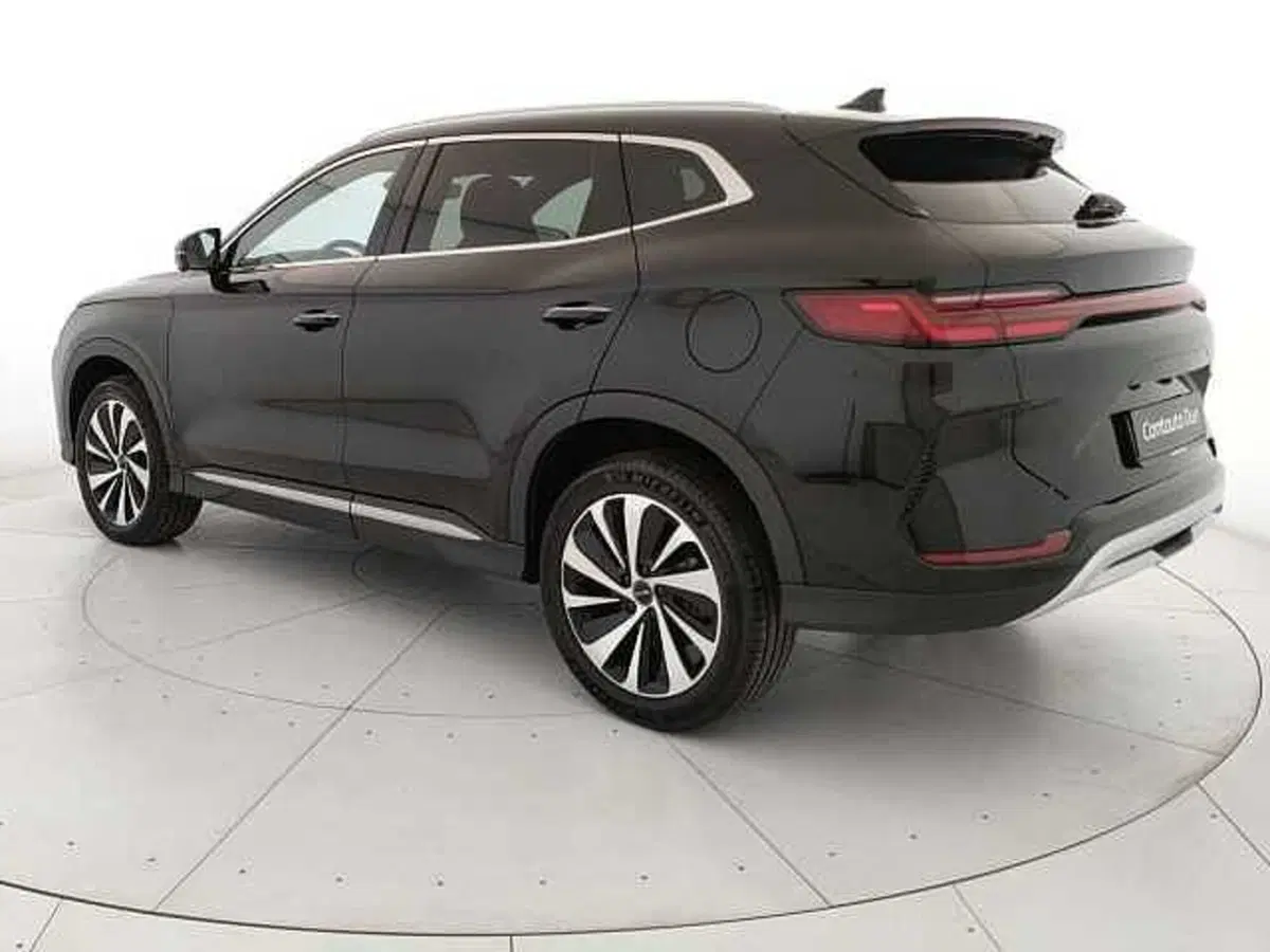 Byd Seal U DM-i nuova a Caserta (7)