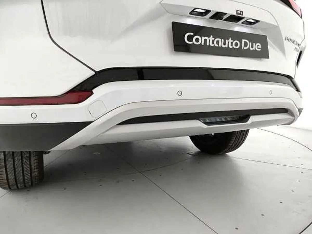 Byd Seal U DM-i nuova a Caserta (11)