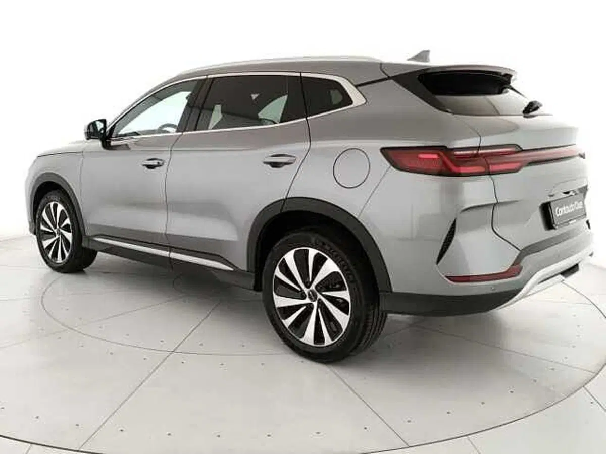 Byd Seal U DM-i nuova a Caserta (7)