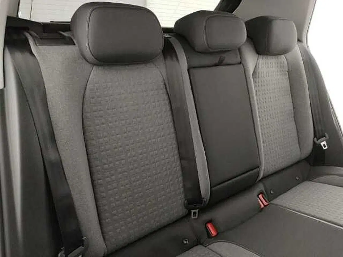 Skoda Epiq nuova a Caserta (13)