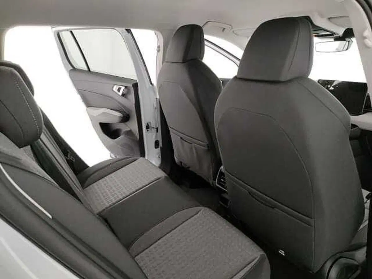 Skoda Epiq nuova a Caserta (14)