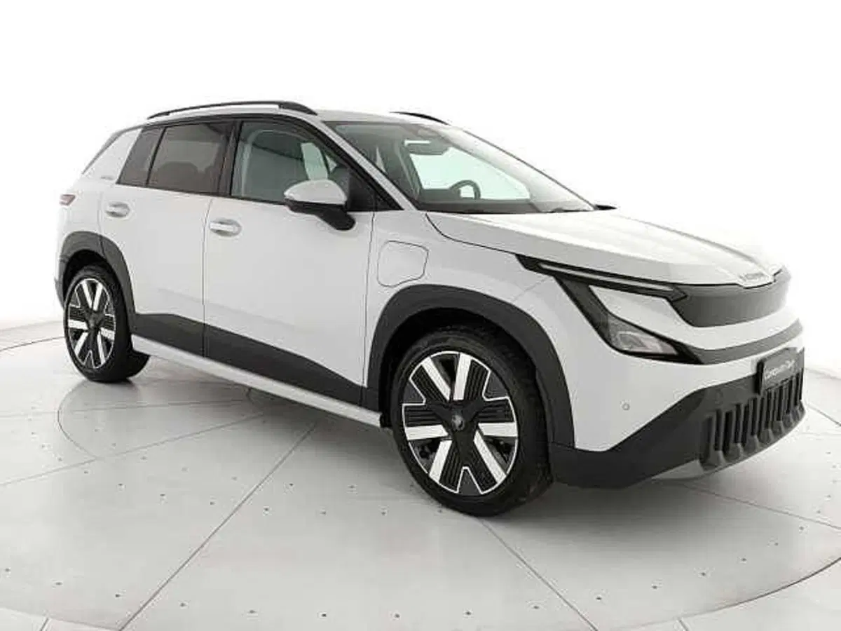 Skoda Epiq nuova a Caserta (3)