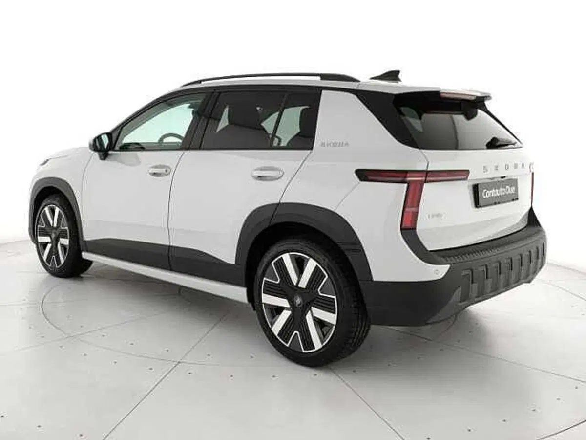 Skoda Epiq nuova a Caserta (7)