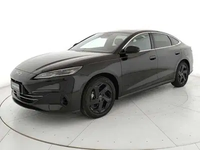 Byd Seal 6 DM-i 1.5 phev Boost nuova a Teverola