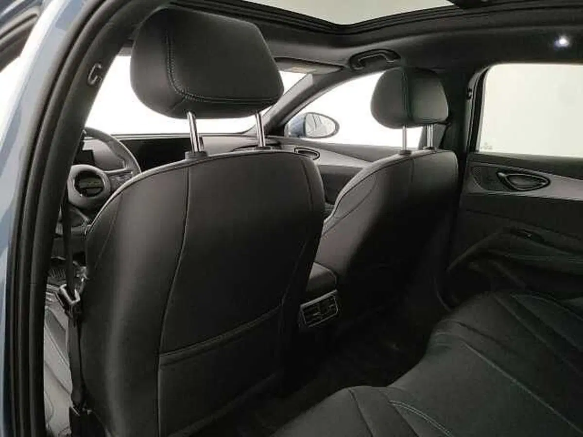 Byd Seal 6 DM-i nuova a Caserta (20)