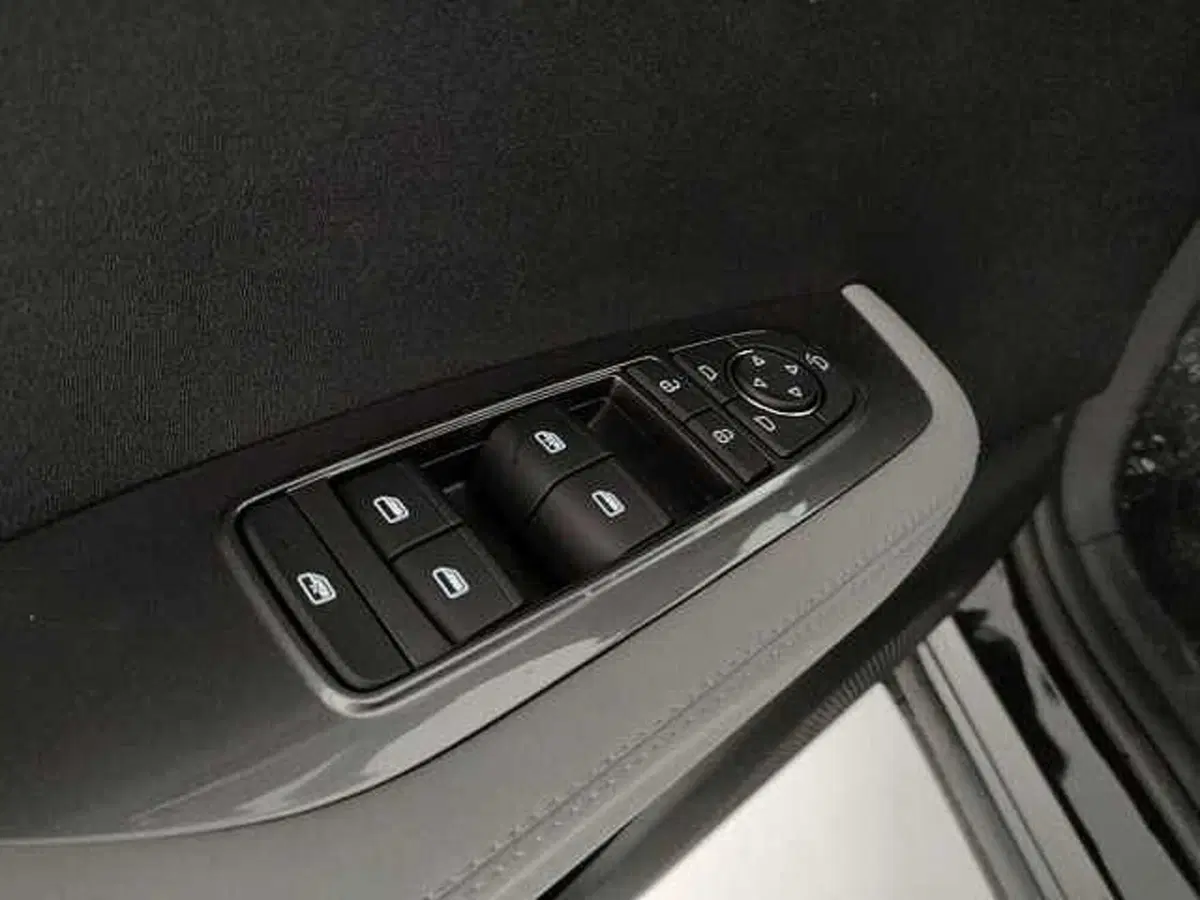 Byd Dolphin Surf nuova a Caserta (18)
