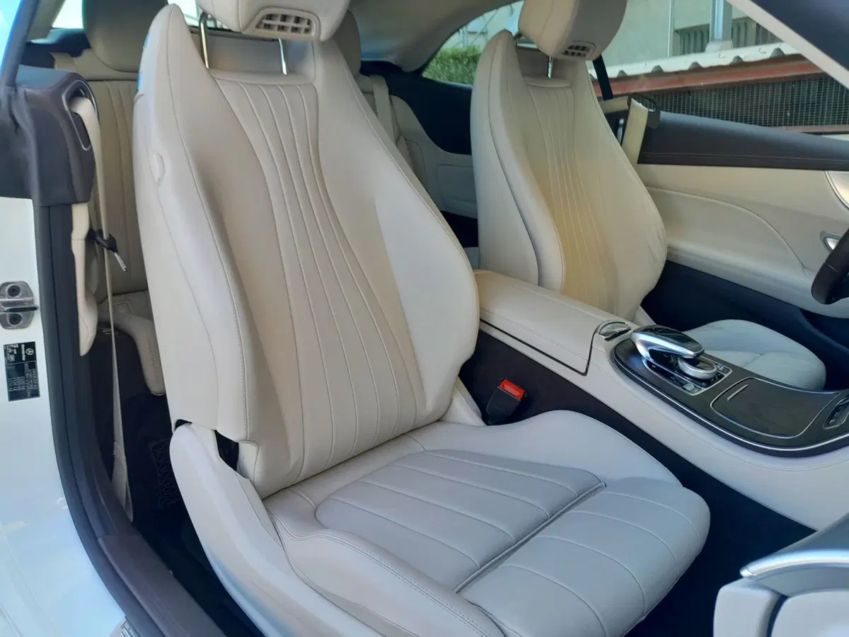Mercedes-Benz Classe E Cabrio usata a Cuneo (16)
