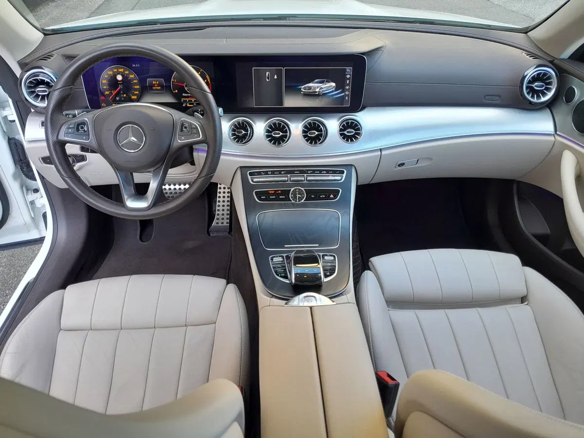 Mercedes-Benz Classe E Cabrio usata a Cuneo (8)
