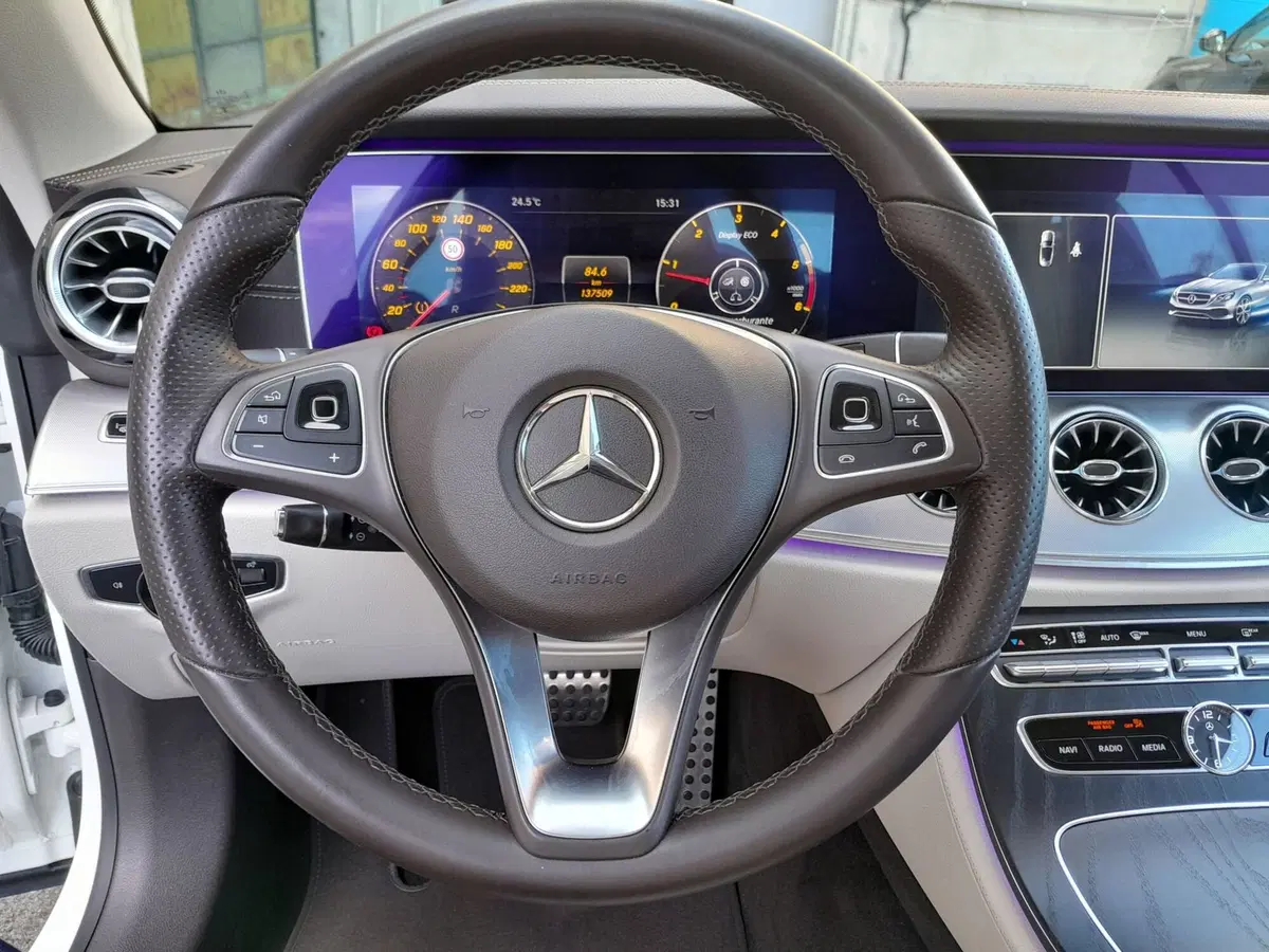 Mercedes-Benz Classe E Cabrio usata a Cuneo (9)