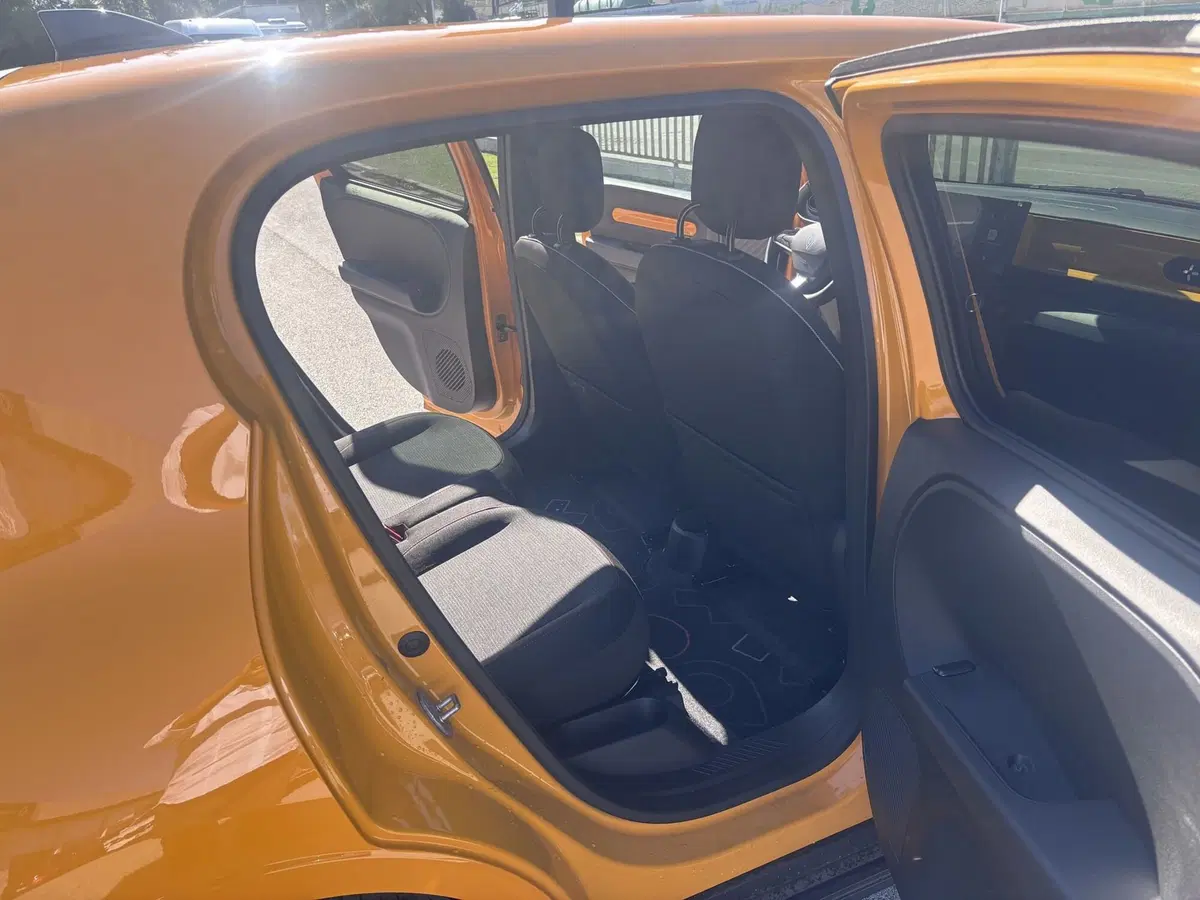 Renault Twingo usata a Ancona (12)