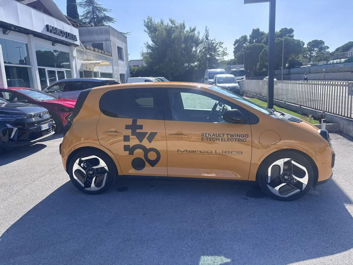 Renault Twingo usata a Ancona (4)