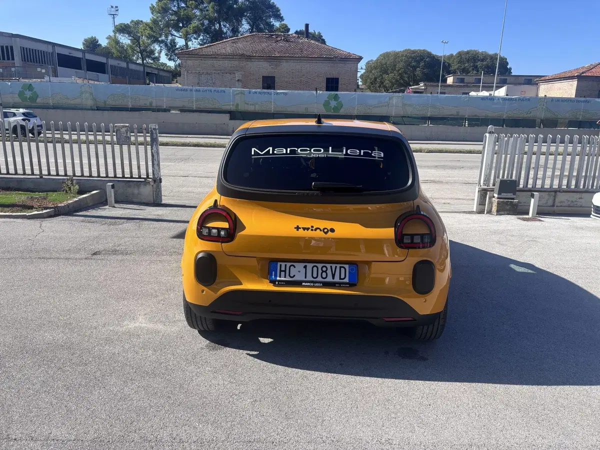 Renault Twingo usata a Ancona (6)