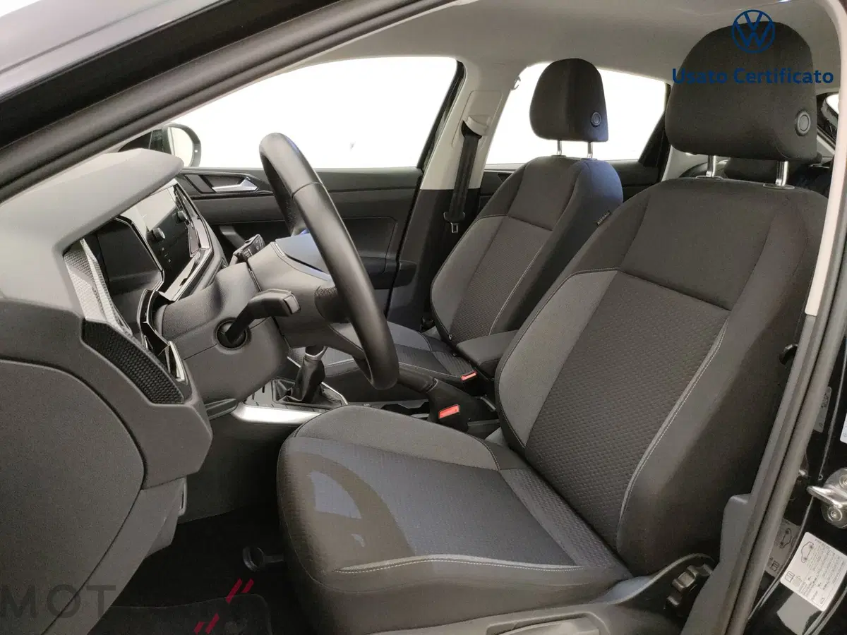 Volkswagen Taigo usata a Varese (11)