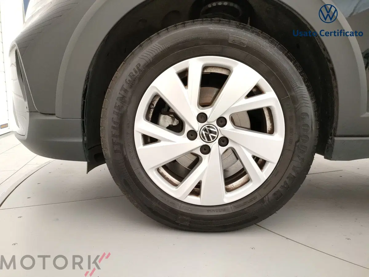 Volkswagen Taigo usata a Varese (6)