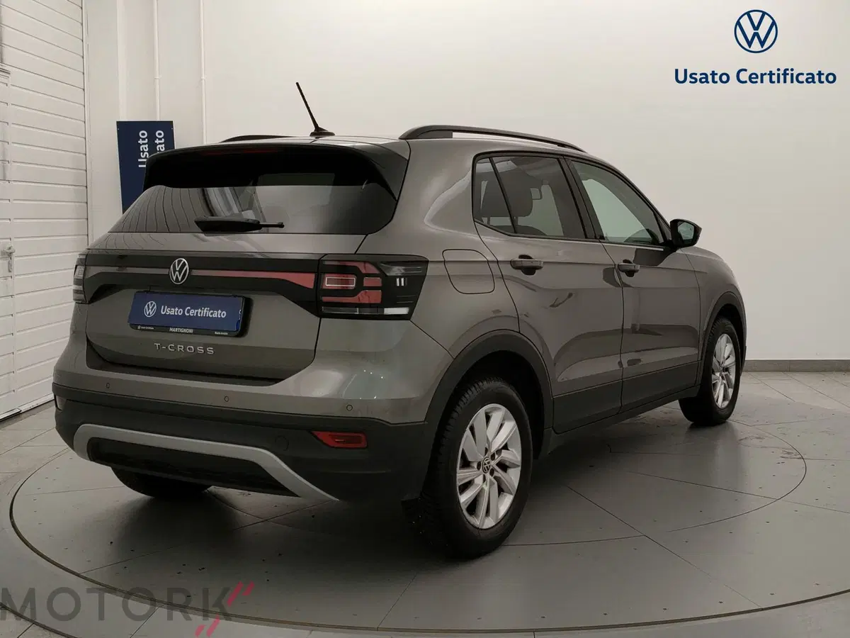 Volkswagen T-Cross usata a Varese (5)