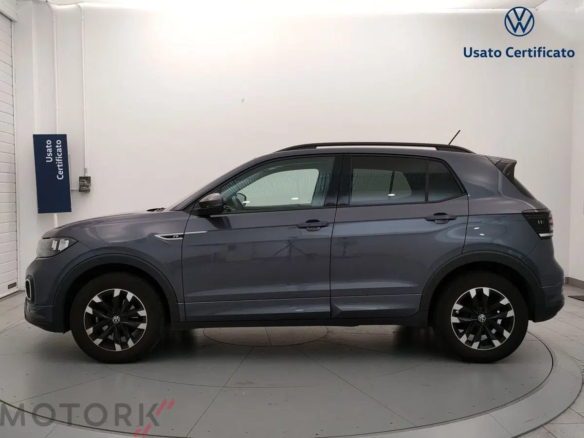Volkswagen T-Cross usata a Varese (3)