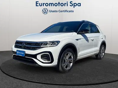 Volkswagen T-Roc 1.0 TSI R-Line del 2023 usata a Monteriggioni