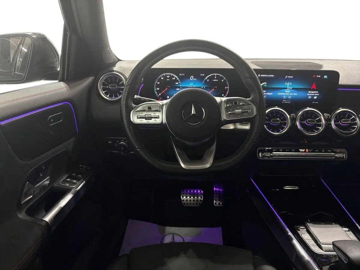 Mercedes-Benz GLB usata a Napoli (11)