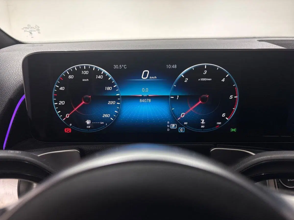 Mercedes-Benz GLB usata a Napoli (7)
