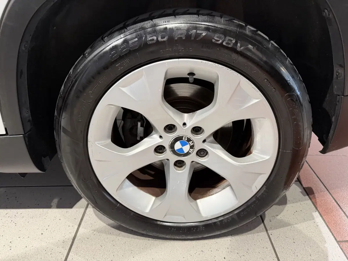 BMW X1 usata a Genova (11)