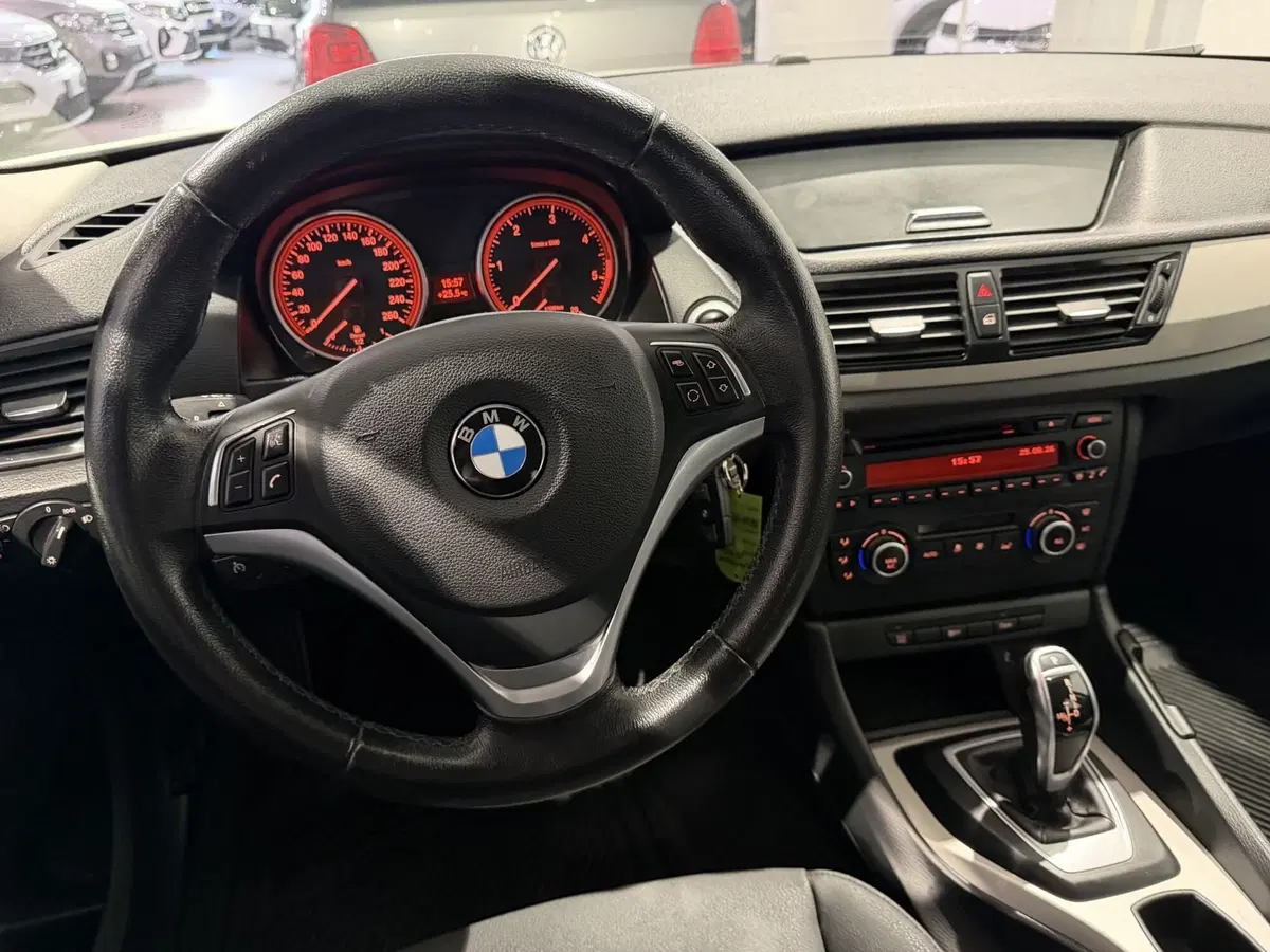 BMW X1 usata a Genova (8)