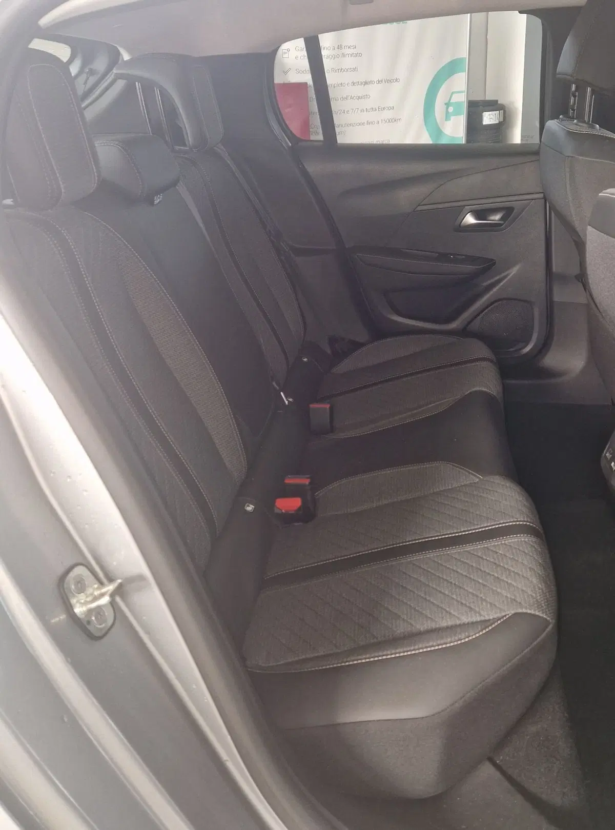 Peugeot 208 usata a Terni (9)