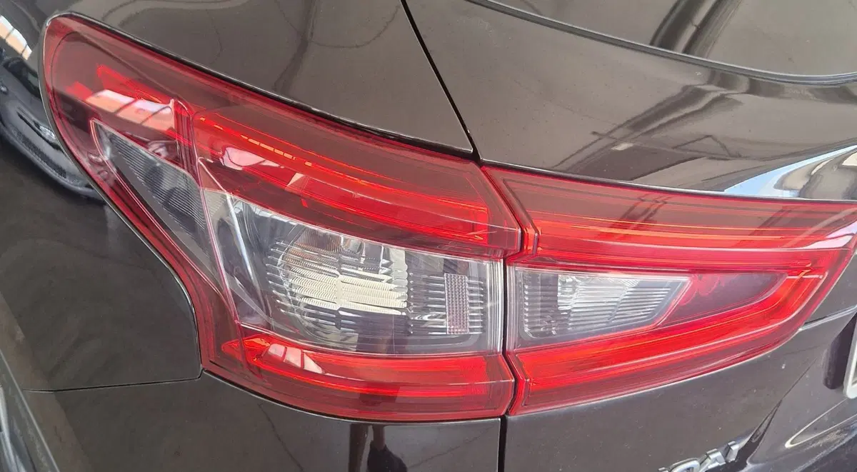 Nissan Qashqai usata a Terni (15)