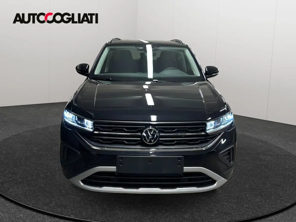 Volkswagen T-Cross nuova a Lecco (2)