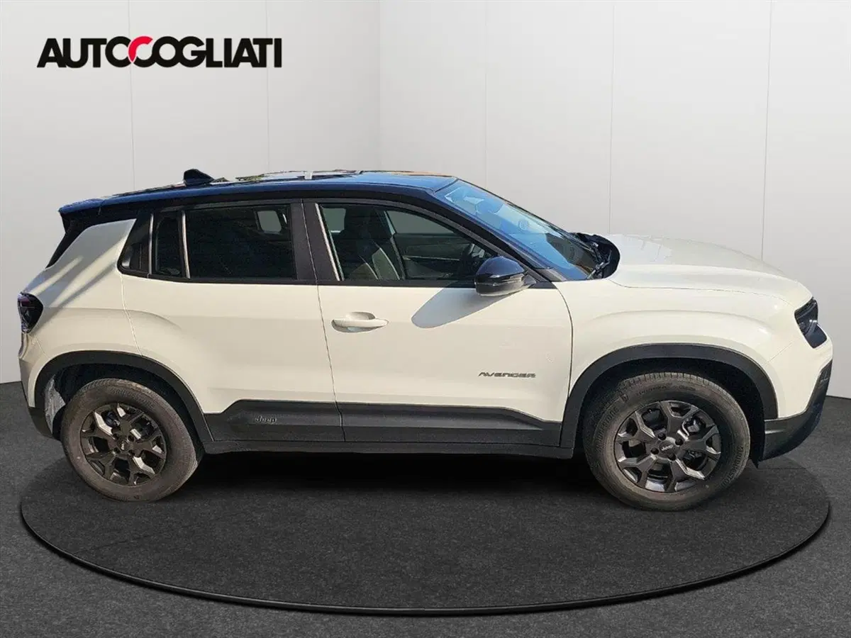 Jeep Avenger usata a Lecco (4)