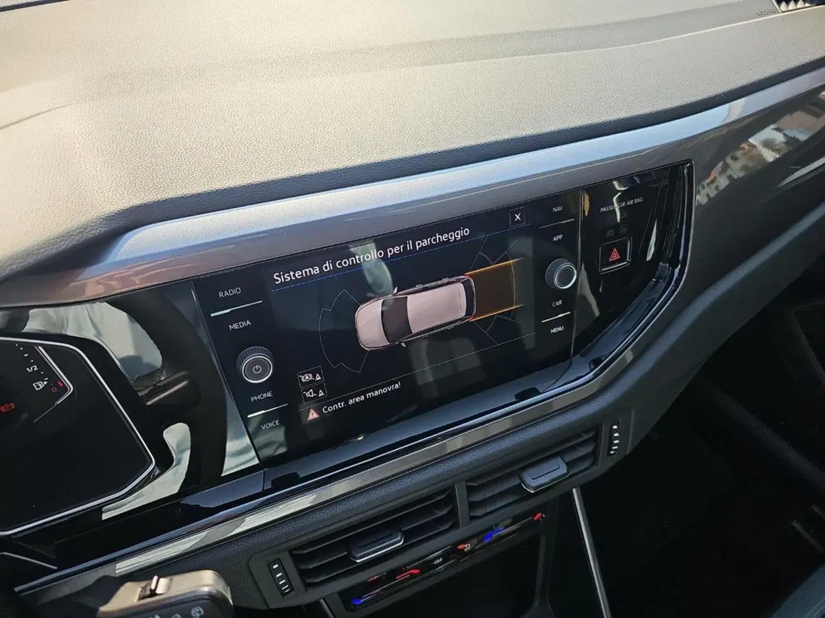 Volkswagen Polo usata a Lecco (16)