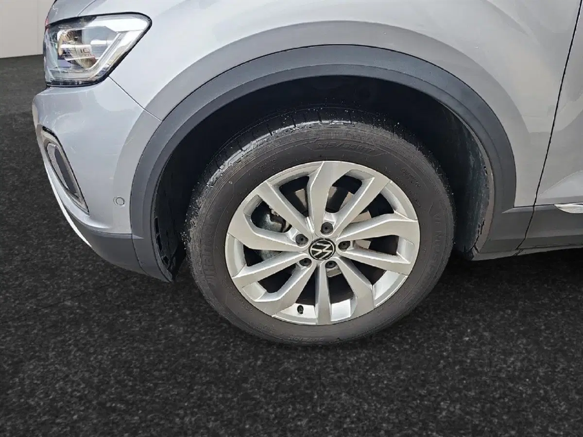 Volkswagen T-Roc usata a Lecco (18)