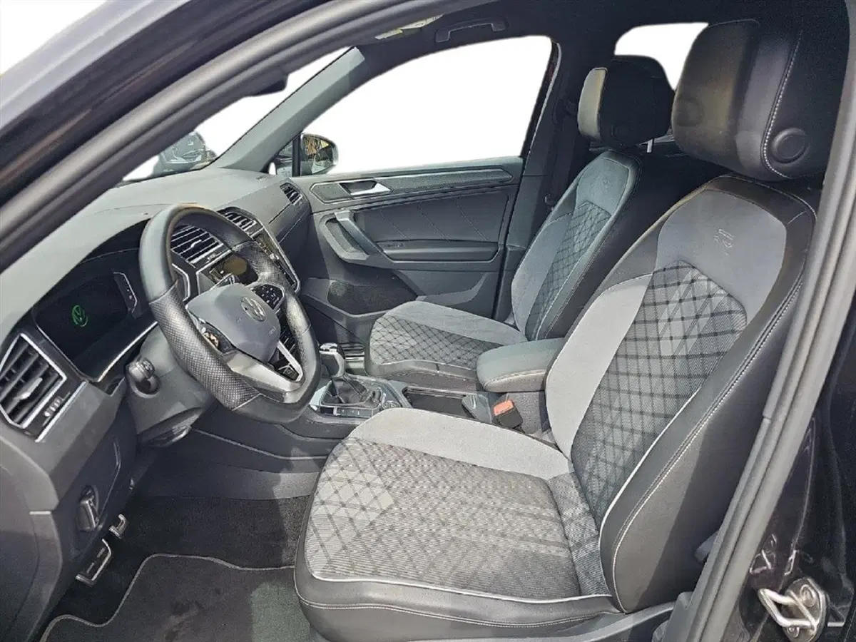 Volkswagen Tiguan usata a Lecco (11)
