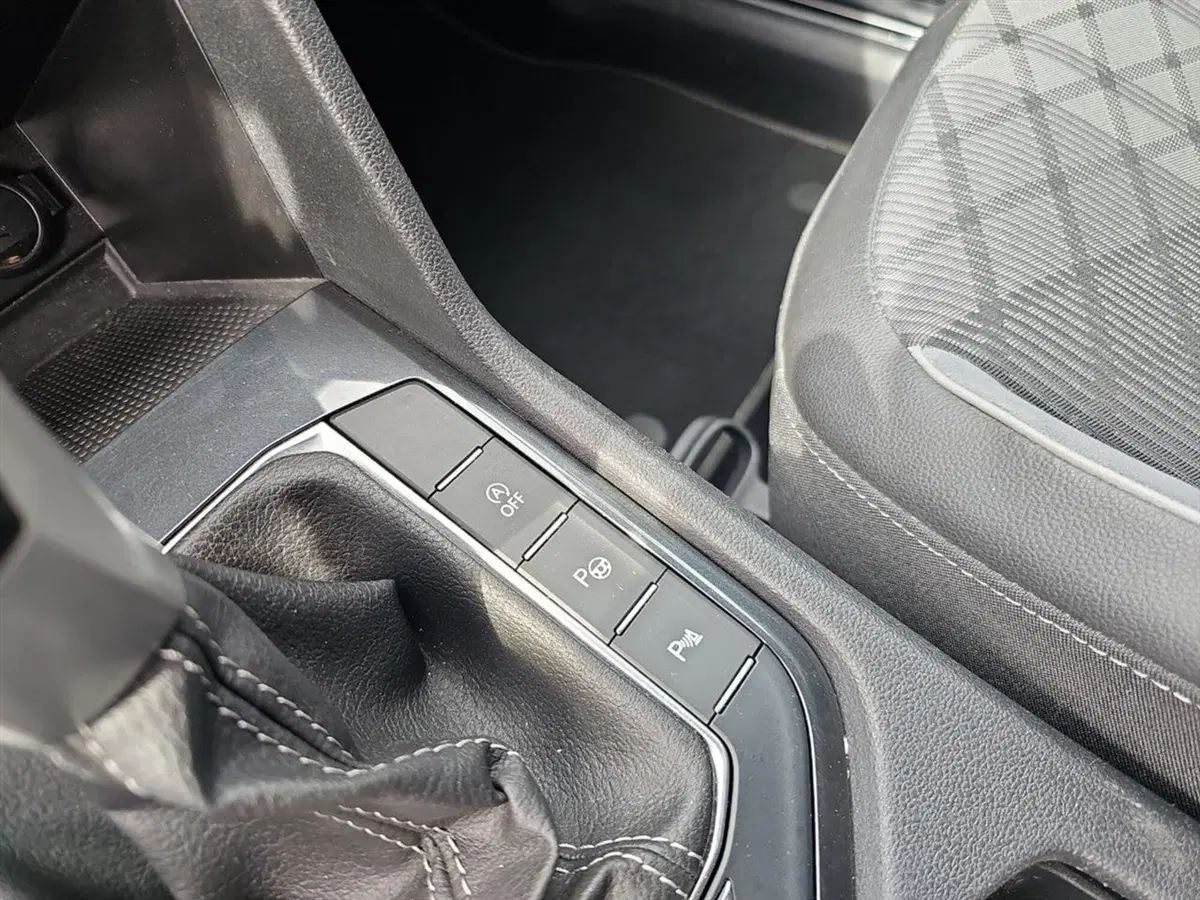 Volkswagen Tiguan usata a Lecco (15)