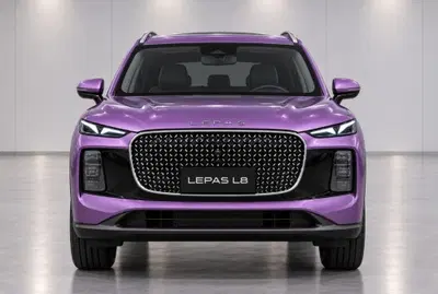 Lepas L8 L8 1.5 tgdi phev Elegance nuova a Castenaso