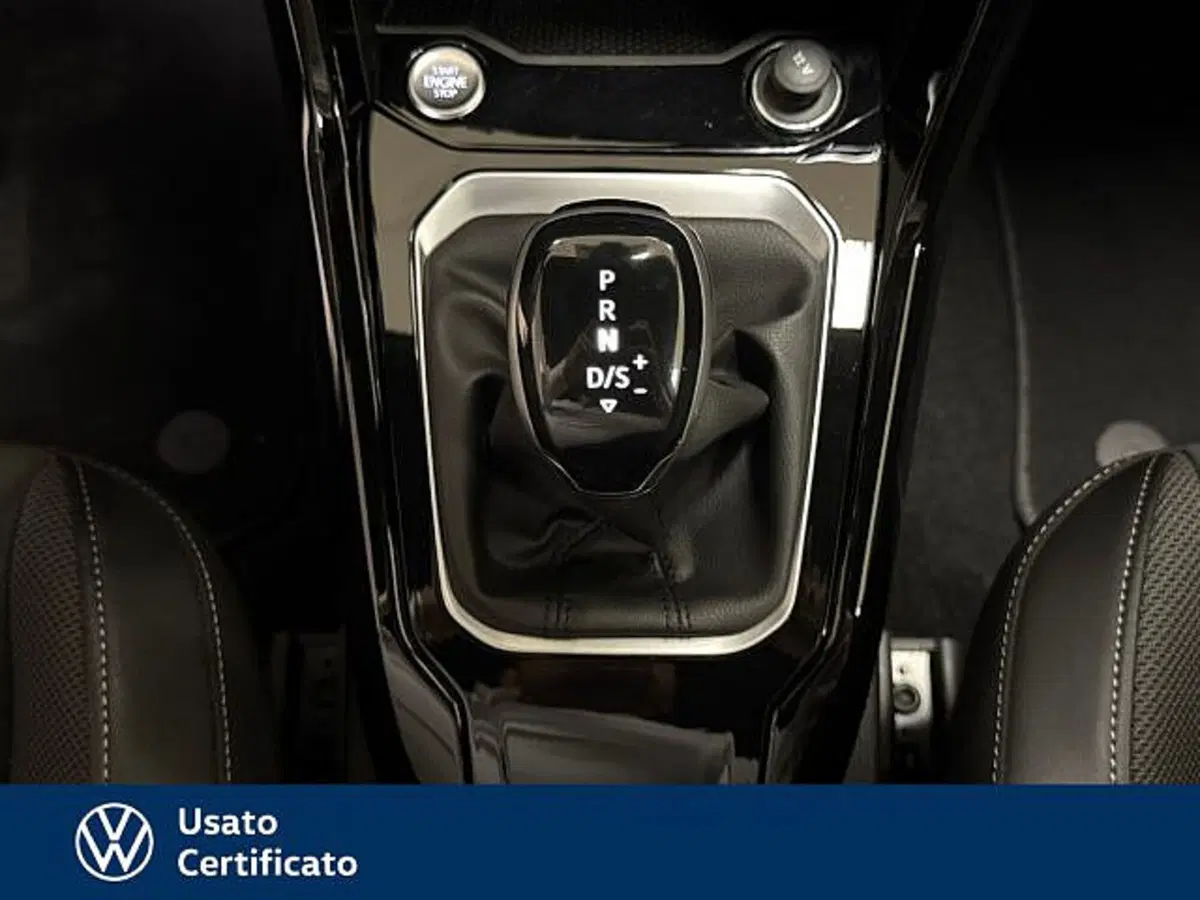 Volkswagen T-Roc usata a Vicenza (11)