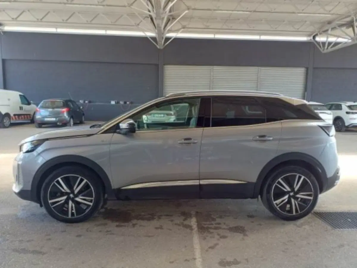 Peugeot 3008 nuova a Catania (5)